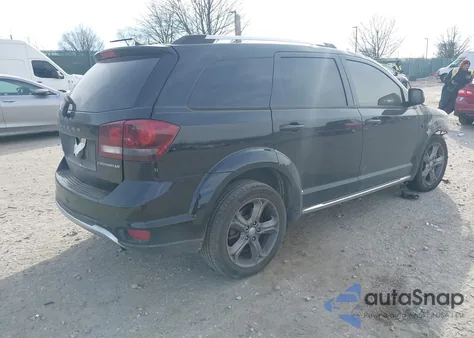2015 Dodge Journey Crossroad from USA, damaged, VIN 3C4PDCGB3FT630537